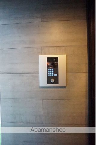 グランデクレシタ鷹匠の外観写真