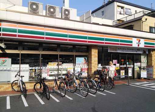 コンビニ　セブンイレブン大田区西六郷2丁目店（コンビニ）まで199m