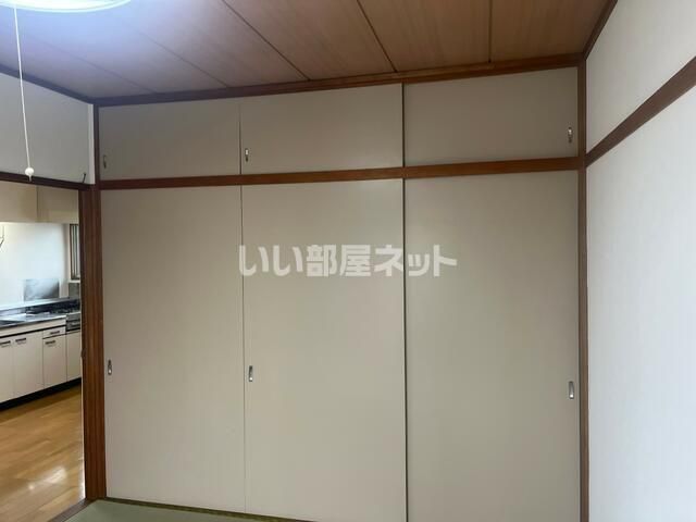 ＪＲ高崎線 籠原駅 徒歩40分 2階建 築43年の内装写真