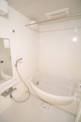 AXASFORT大宮EASTの風呂写真