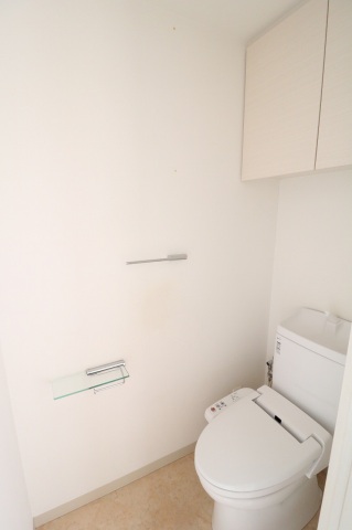 AXASFORT大宮EASTのトイレ写真