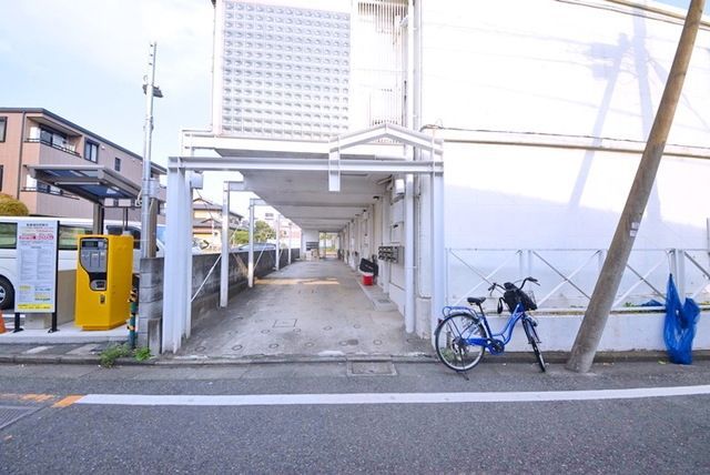 その他　★エントランス★