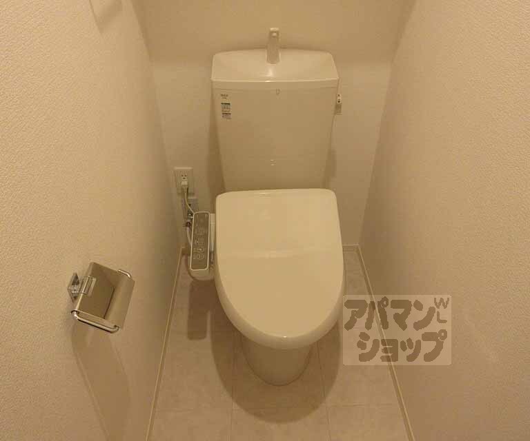 トイレ　ウォシュレットつき！