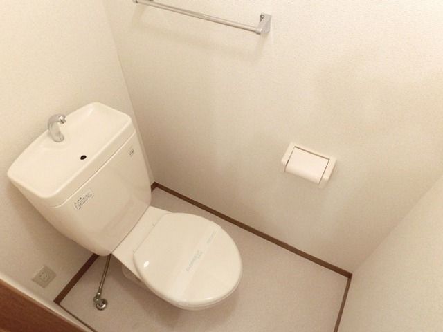 トイレ　★キレイなおトイレです★