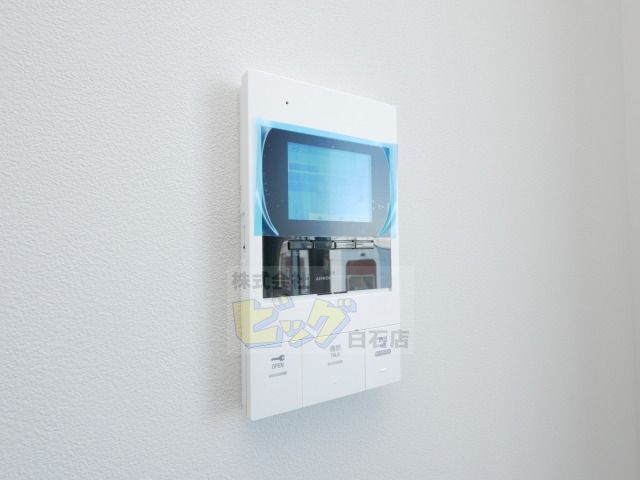 セキュリティ　防犯面で安心のＴＶモニターホン設備が付いています♪