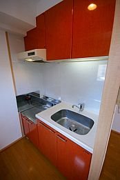 西鉄天神大牟田線 西鉄平尾駅 徒歩6分 9階建 築23年のキッチン写真