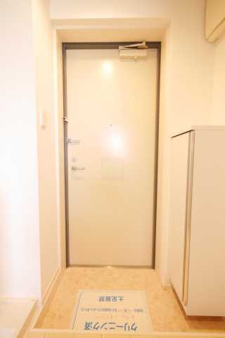 玄関　プラハ駒込の玄関