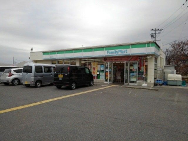 コンビニ　ファミリーマート 橿原五井町店（コンビニ）まで400m