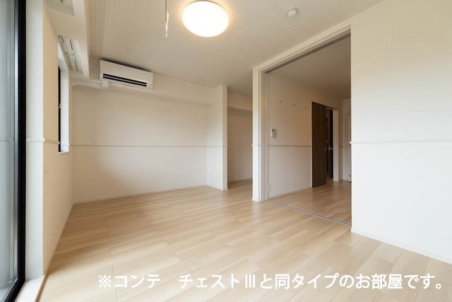 その他部屋・スペース　明るい色調の室内です
