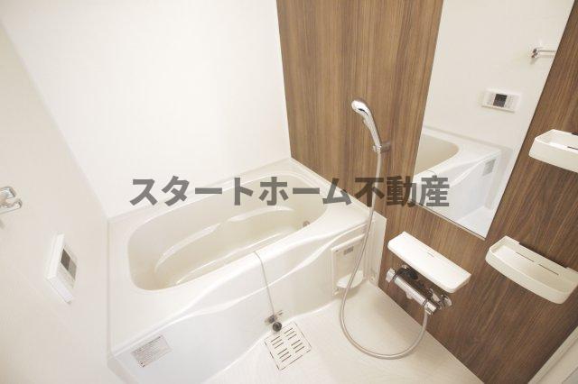バス・シャワールーム　きれいなお風呂です