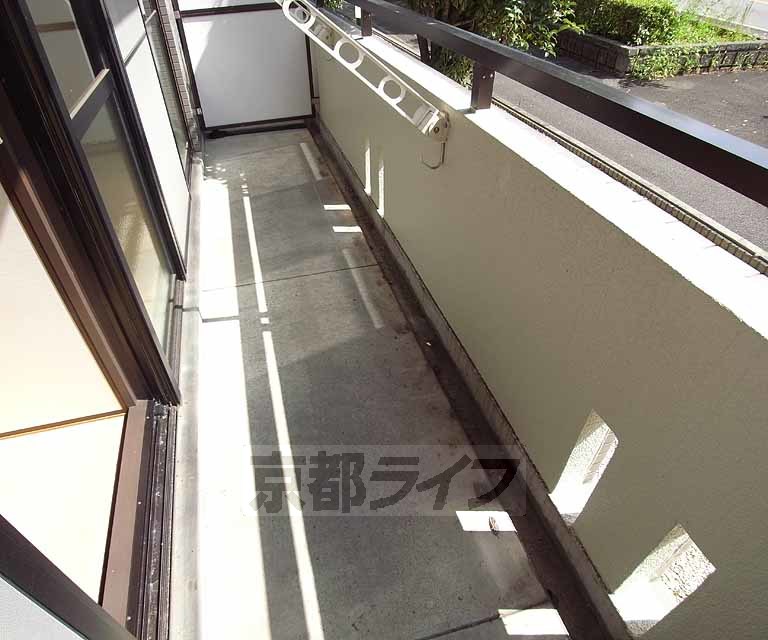 バルコニー　綺麗なバルコニーです。