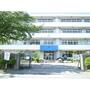 中学校　四街道市立四街道西中学校（中学校）まで285m