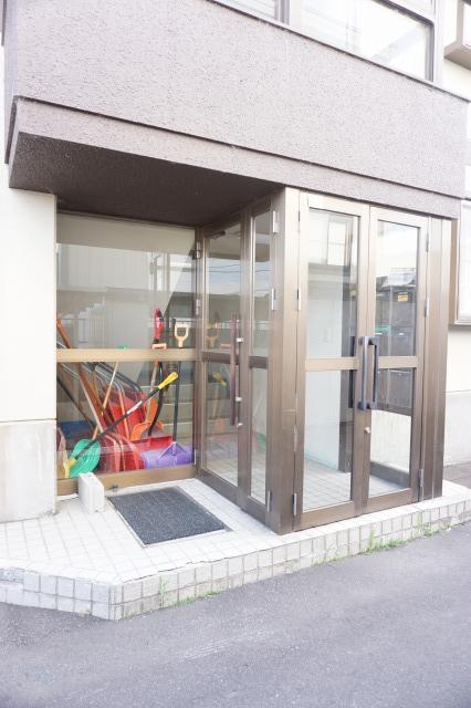 エントランス　エントランス