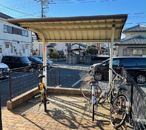 その他共有部分　屋根付き駐輪場