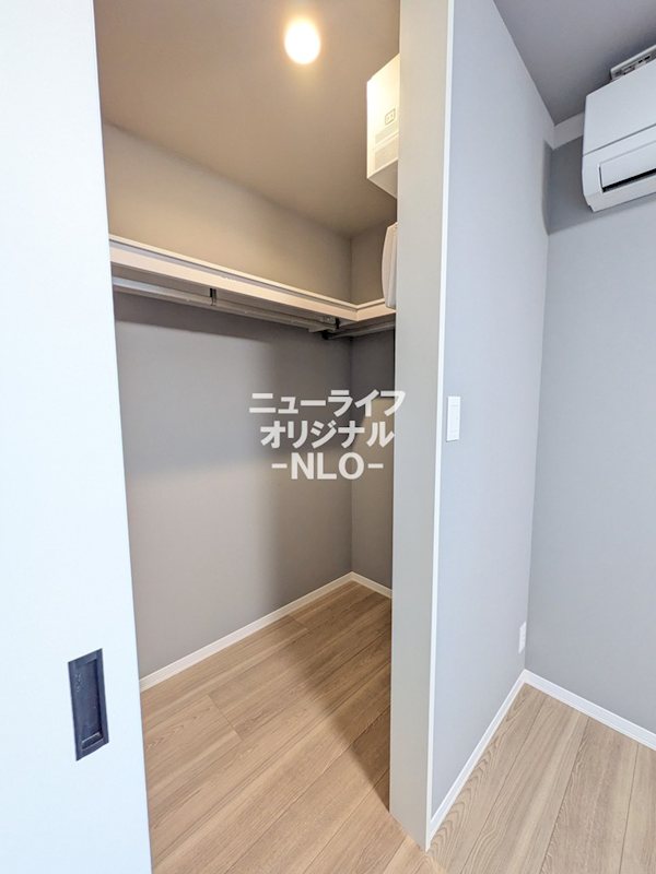 収納　お荷物の多い方におすすすめのウォークインクローゼット。