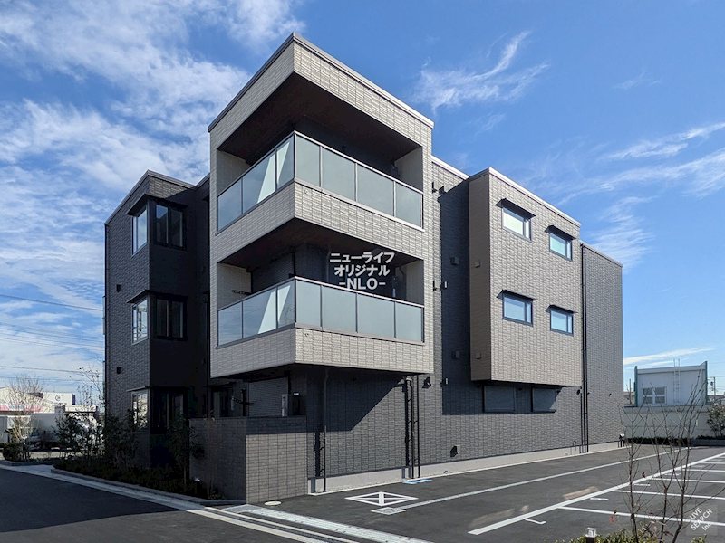 建物外観　積水ハウスのシャーメゾン。