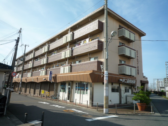 泉北郡忠岡町忠岡中のマンションの建物外観