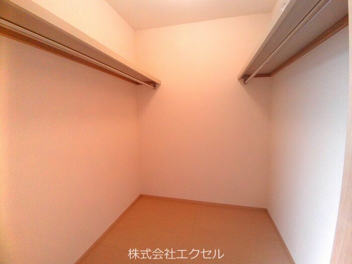 収納　同建物別室の写真です。