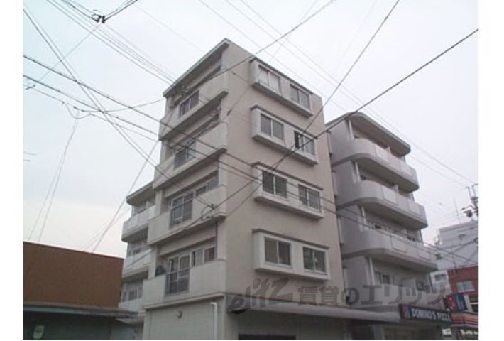 京都市北区紫野下柏野町のマンションの建物外観