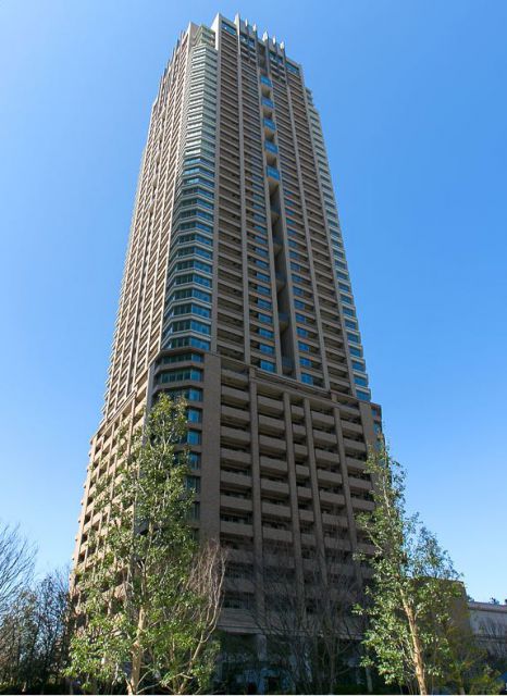 大阪市北区大深町のマンションの建物外観