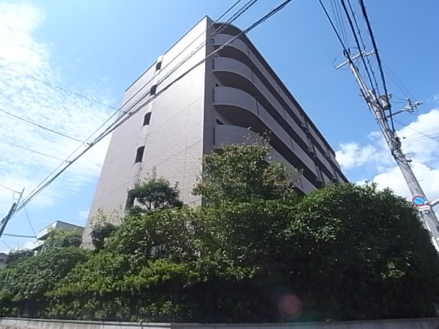 【クオーレ御影の建物外観】