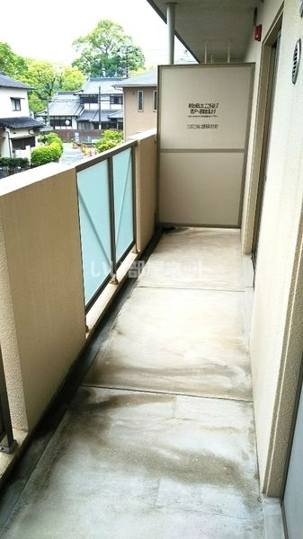 【太宰府市朱雀のマンションのバルコニー】