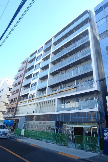 中野区弥生町のマンションの建物外観