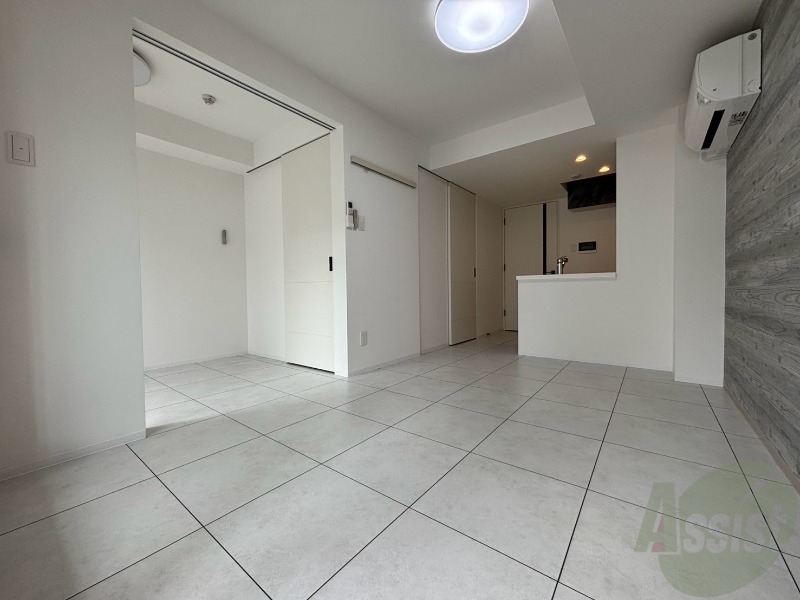 居室・リビング　広くてきれいなリビングです！快適に過ごせそうですね！