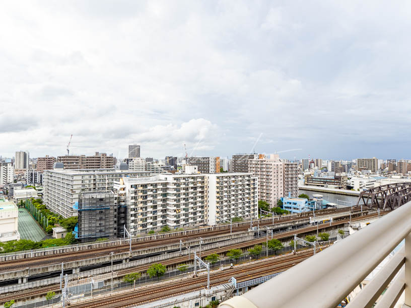 【ロイヤルパークスタワー南千住のバルコニー】