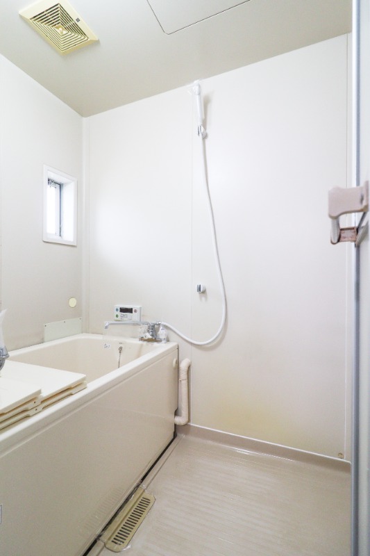 バス・シャワールーム　図面と現状に相違がある場合には現状を優先