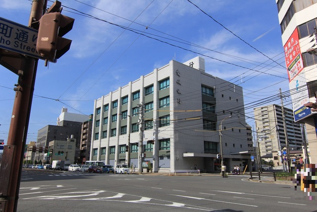 銀行　愛媛銀行本店（銀行）まで514m