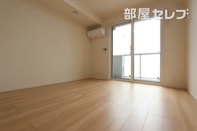 その他部屋・スペース　３０２号室の写真になります。