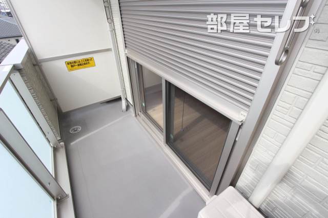 バルコニー　３０２号室の写真になります。