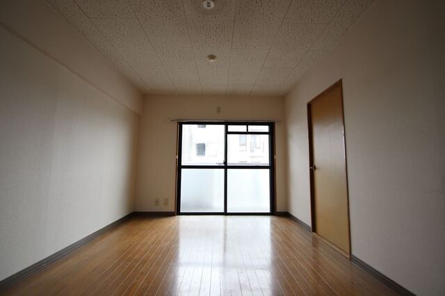 居室・リビング　※別部屋の参考写真の為、原状優先です。