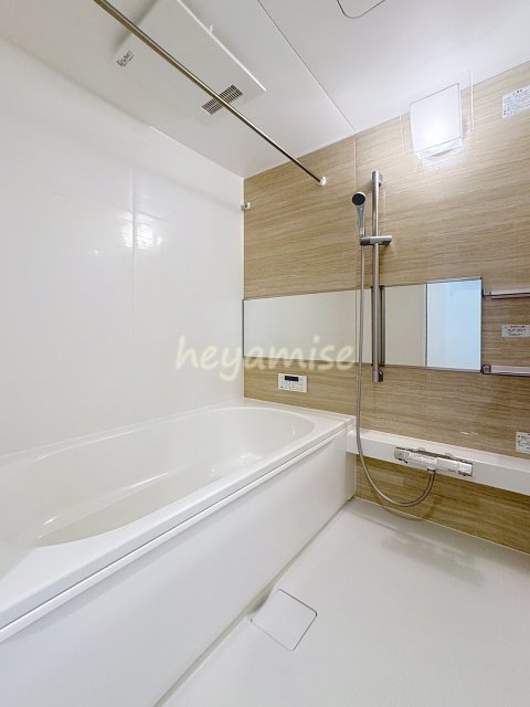 バス・シャワールーム　写真は別号室