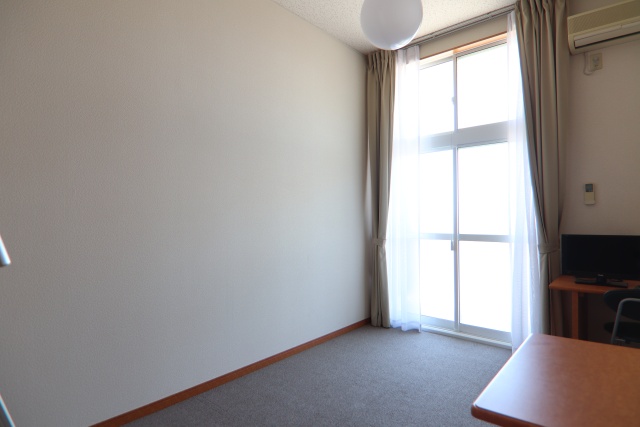 居室・リビング　別室の参考写真です。※現況優先