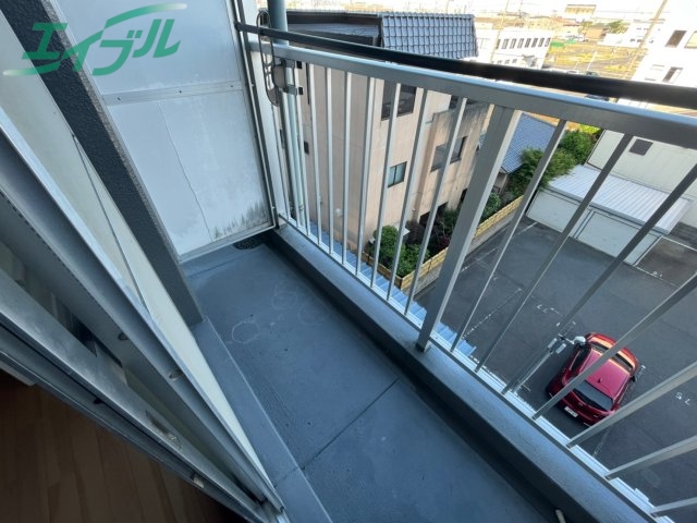 バルコニー　別部屋同タイプ