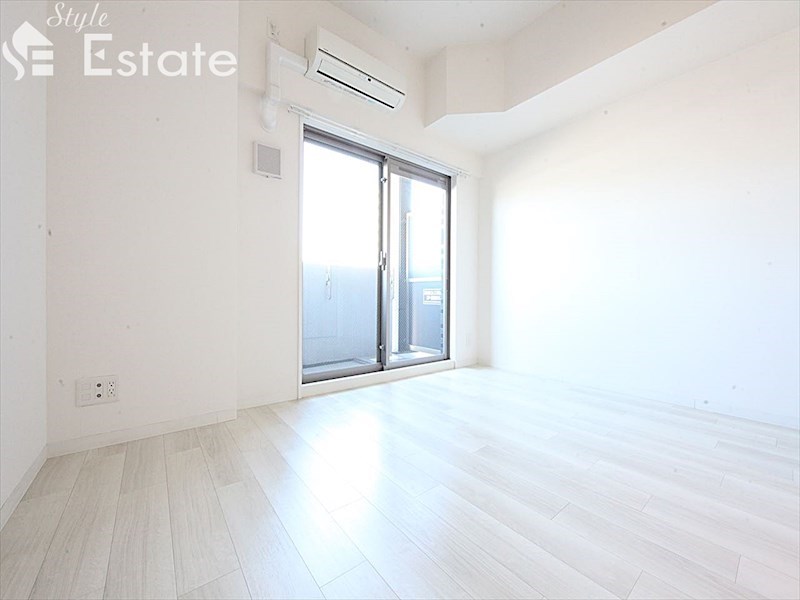 居室・リビング　内装