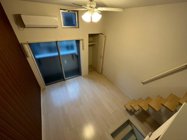 収納　105号室の写真です