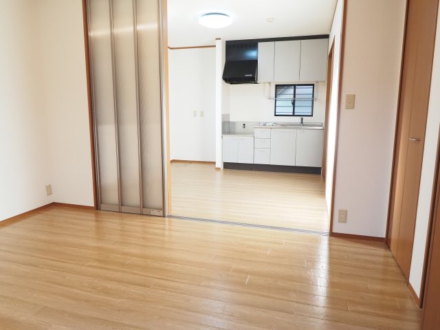 居室・リビング　同物件別部屋参考写真