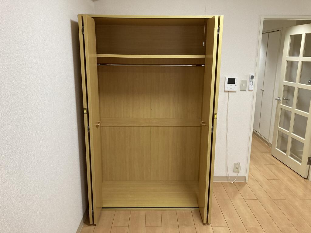 収納　クローゼット