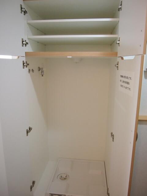 その他設備　洗濯機置場