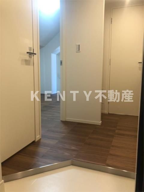 玄関　ゆったりとした玄関です