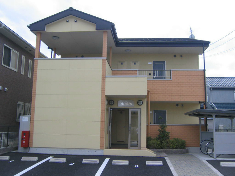 建物外観　１フロア２住戸で全戸角部屋！