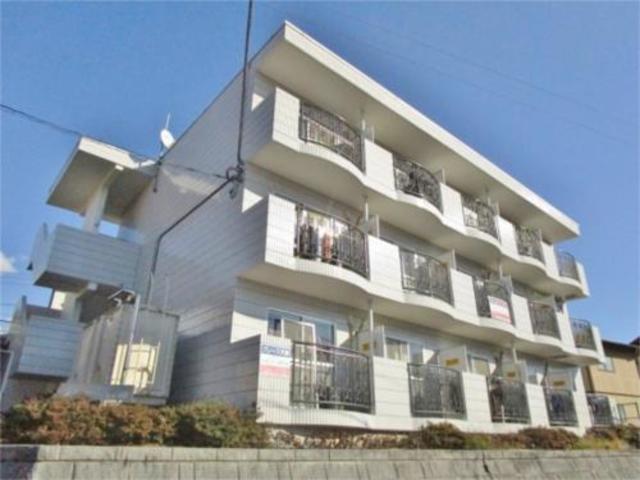 建物外観　高台にございますので、日当たり良好です