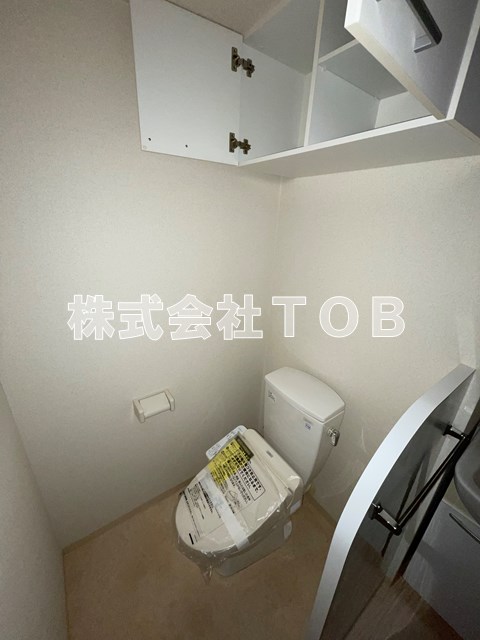 トイレ　※別号室の写真です