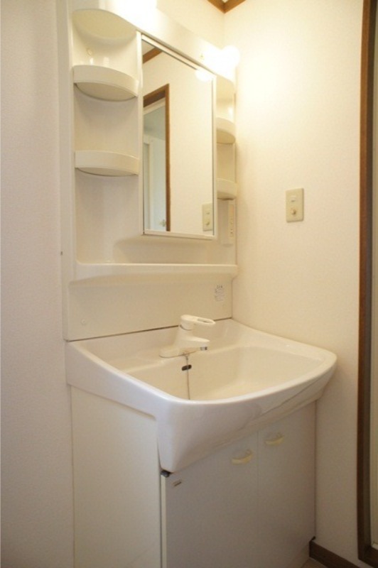 洗面設備　図面と現状に相違がある場合には現状を優先