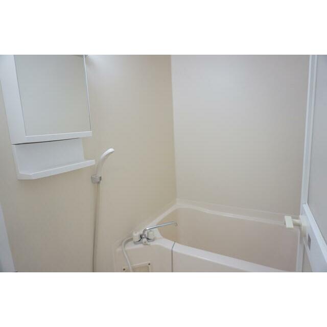 バス・シャワールーム　もちろん！バス・トイレ別