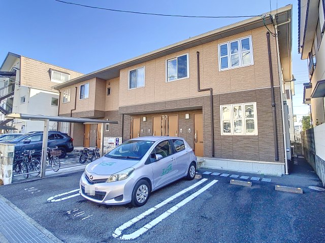 建物外観　2024年1月撮影