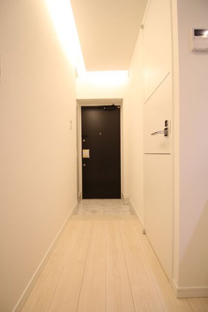 玄関　※別室の参考写真の為、現況優先です。